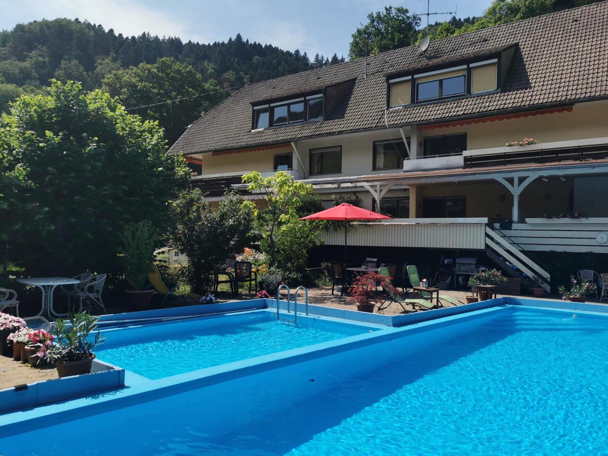 Ferienwohnung Vogelsang Im Schwarzwald Muenstertal Exterior photo